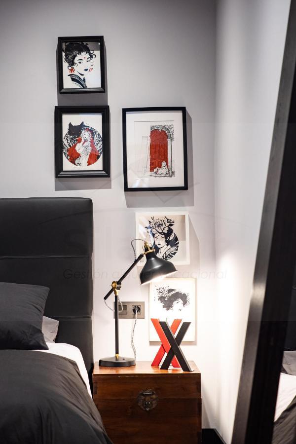 Chambre Noir Apartamento Oviedo Luaran gambar