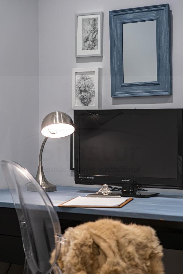 Chambre Noir Apartamento Oviedo Luaran gambar