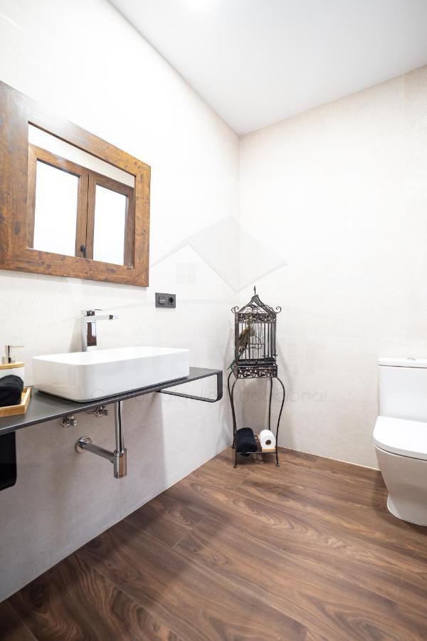 Chambre Noir Apartamento Oviedo Luaran gambar